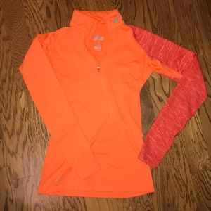 3/4 zip therma fit Nike shirt!!